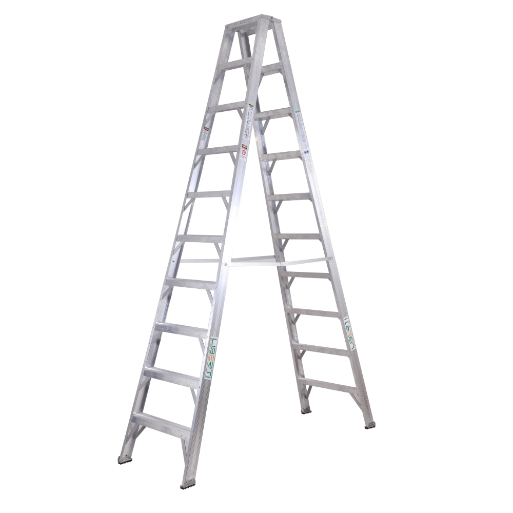 Liberti 1412 Aluminum 12 Feet Step Ladder (Silver) 
